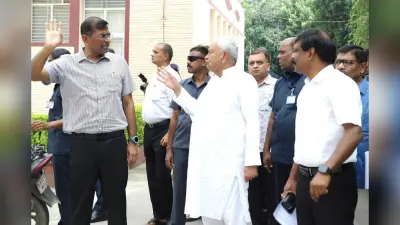 90% से ज्यादा प्लेसमेंट देने वाला LNMI बना छात्रों की पहली पसंद, नीतीश कुमार बोले– मेहनत से पढ़ाई करें, लक्ष्य जरूर मिलेगा