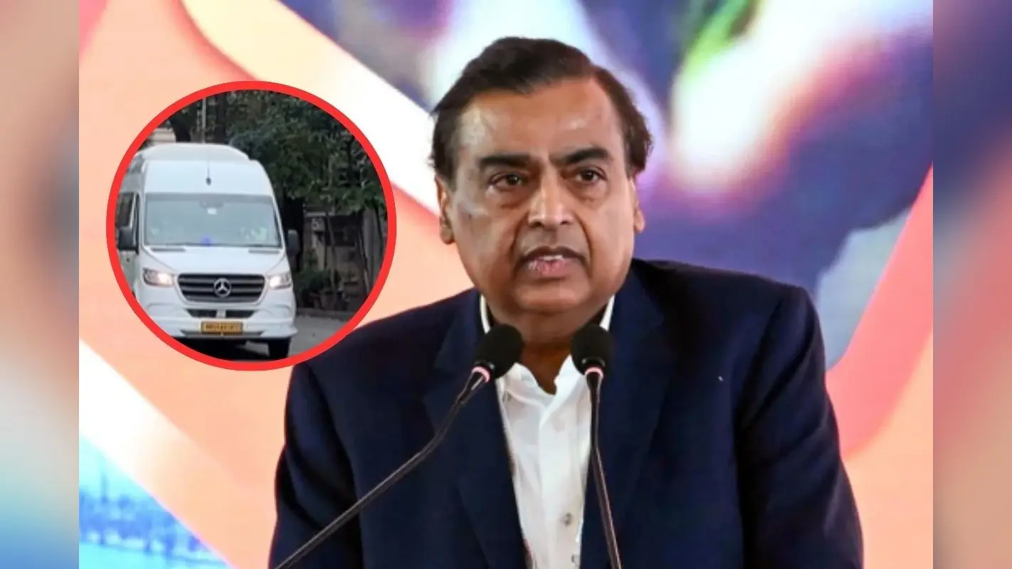 Kokilaben Ambani: मुकेश अंबानी के घर का ये शख्स अचानक हुआ बीमार, हवाई मार्ग से लाया गया अस्पताल