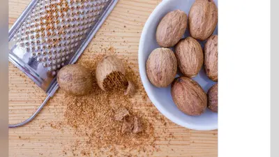 Health Tips: पौष्टिकता से भरपूर होता है जायफल, जानिए इसके सेवन से मिलने वाले लाभ के बारे में