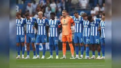 Football: मैदान पर चलता रहा मैच स्टैंड में फैन मरता रहा, प्रीमियर लीग में हुआ दर्दनाक हादसा