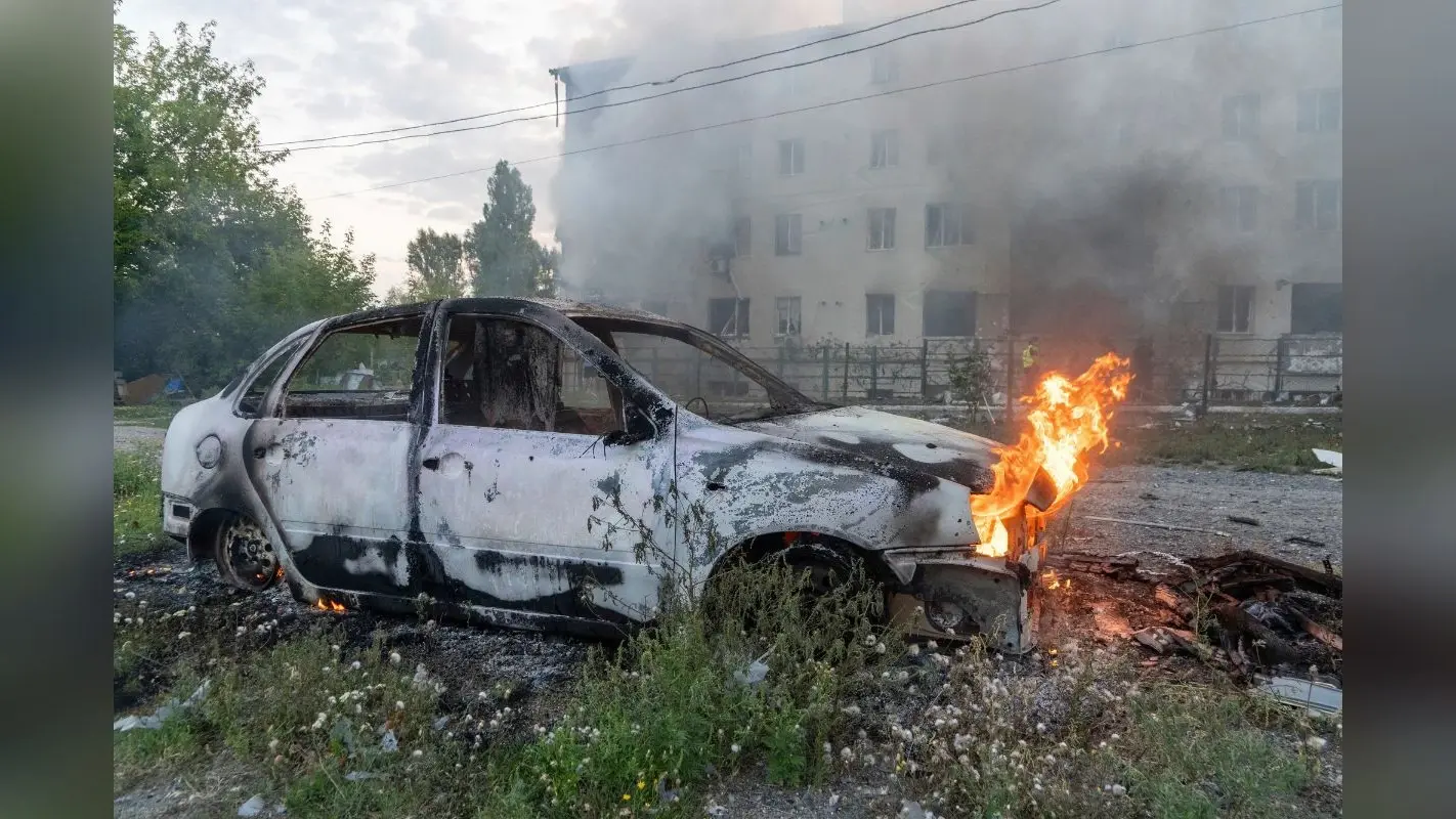 Russia Ukraine War: कब थमेगी जंग! यूक्रेन पर रूस का तीसरा सबसे बड़ा अटैक, 40 मिसाइल और 574 ड्रोन से हमला