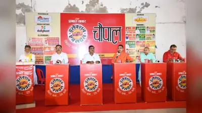 Election Express: सीतामढ़ी की जनता ने चौपाल पर रखे अपने मुद्दे, नेताओं ने की मंदिर की बात