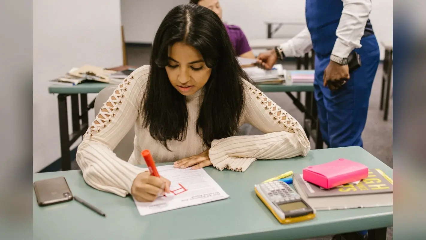 SSC CGL Admit Card 2025: एसएससी सीजीएल एडमिट कार्ड यहां, Exam से पहले जानें Details