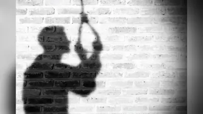 Suicide News: परिवार से बात करते हुए फांसी के फंदे से झूल गया रेलकर्मी, 6 महीने पहले हुई थी शादी