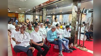Election Express: अनुमंडल न्यायालय समेत ये हैं तारापुर की प्रमुख मांग, चौपाल में जलजमाव और जाम का भी उठा मुद्दा…