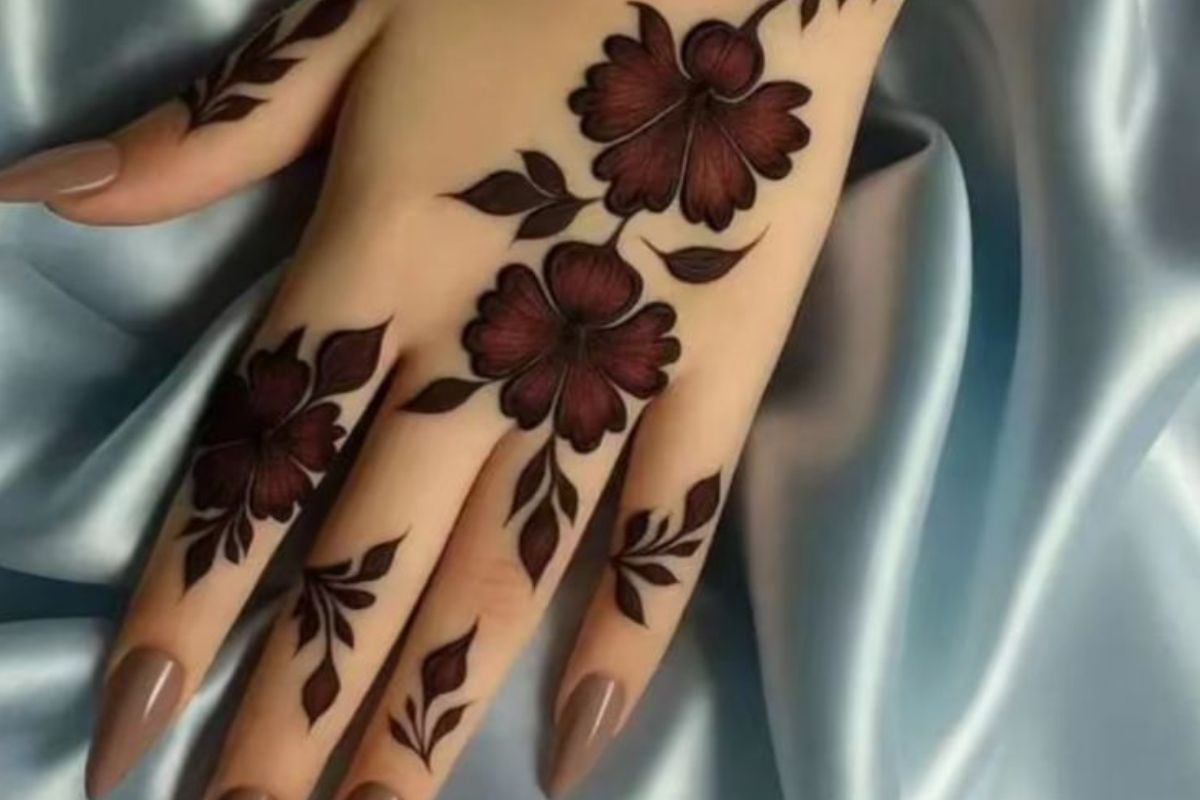 Latest Karwa Chauth Mehndi Designs