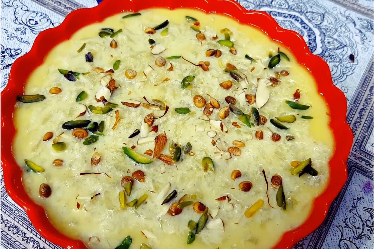 Top 10 Durga Puja Special Sweets and Snacks