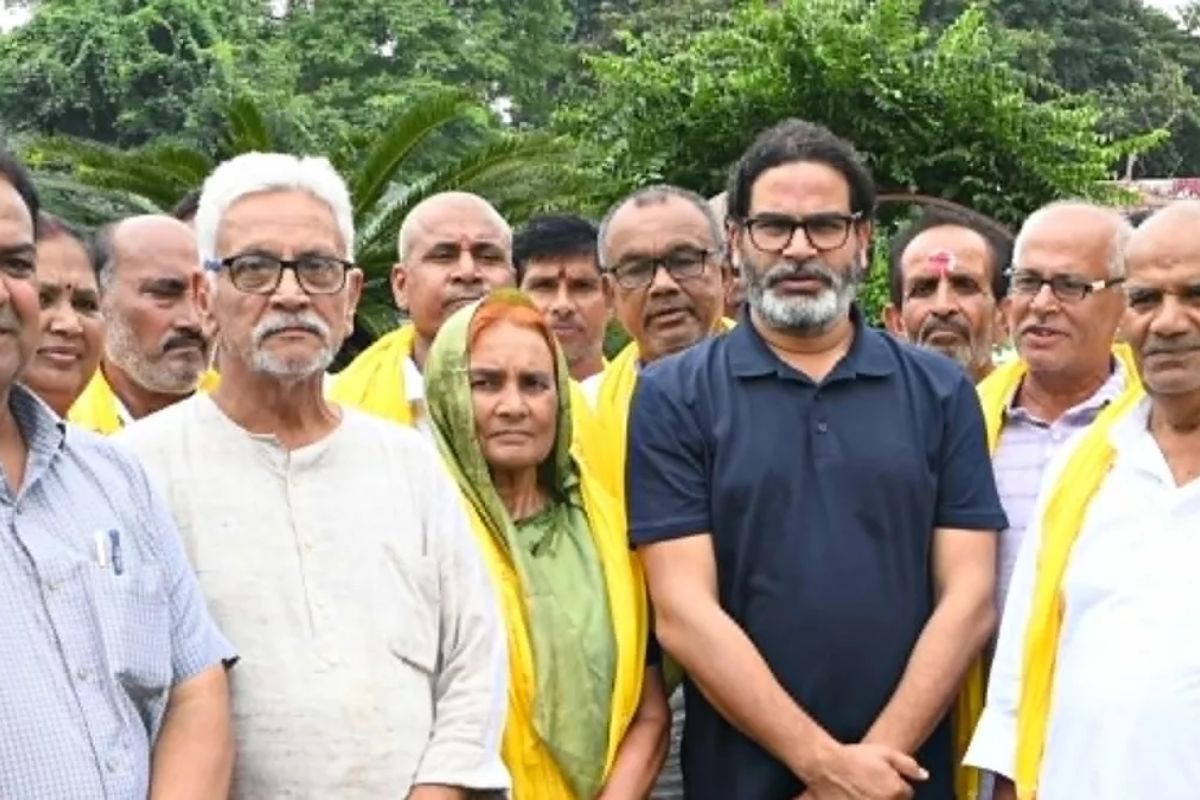 Bihar Election 2025: बाहुबली देवेंद्र नाथ दुबे की भाभी मीना द्विवेदी जन सुराज में शामिल, JDU से 3 बार रहीं विधायक