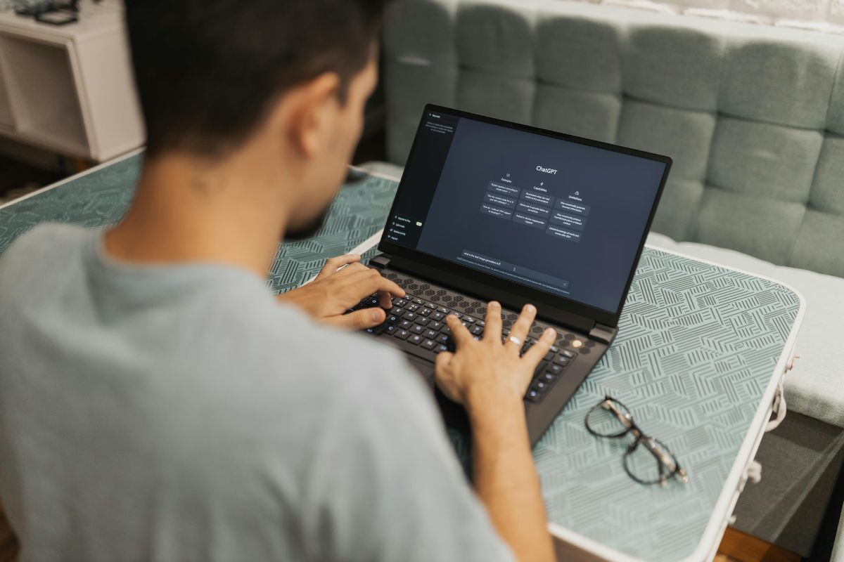 Top 5 AI Jobs in Hindi