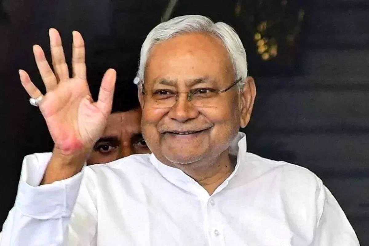 चुनावी शोर के बीच महिलाओं के खाते में 10-10 हजार भेजती रहेगी सरकार, सीएम नीतीश ने बताई तारीखें