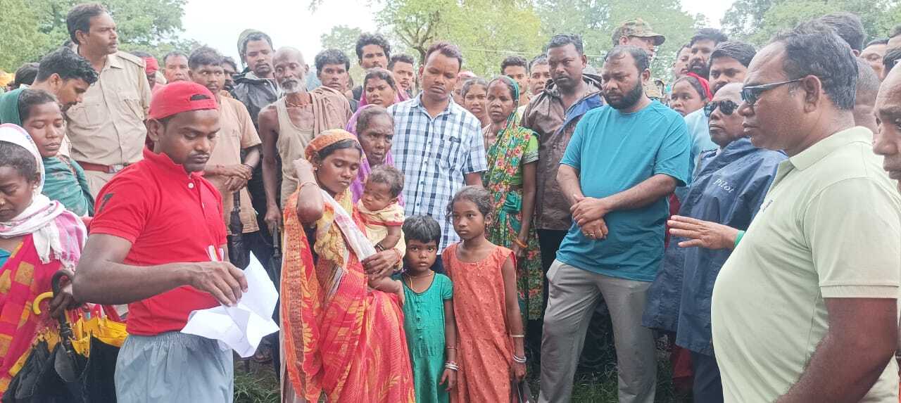 हाथी के कुचलने से एक व्यक्ति की मौत