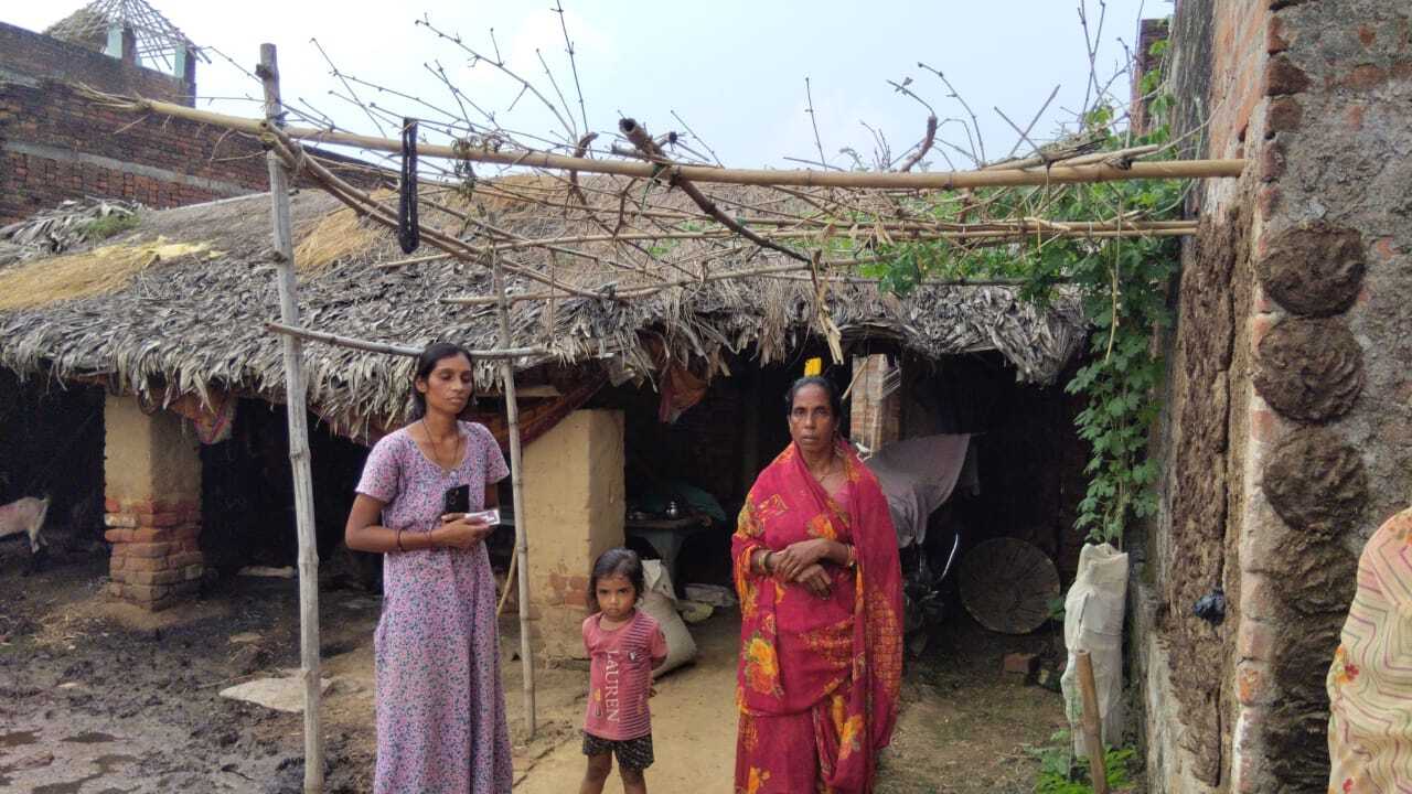 बालू लोड ट्रैक्टर के धक्के से मॉर्निंग वॉक कर रहे वृद्ध किसान की मौत