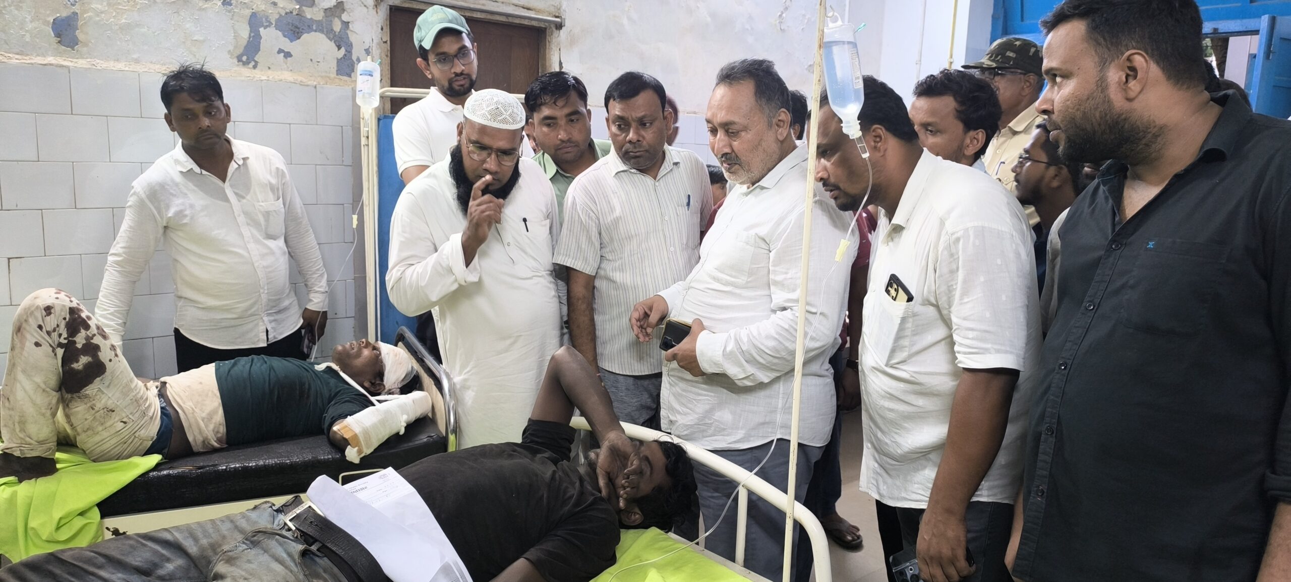 Giridih news: ताराटांड़ में ट्रक और सवारी वाहन में भिड़ंत, 3 लोगों की मौत, नौ घायल