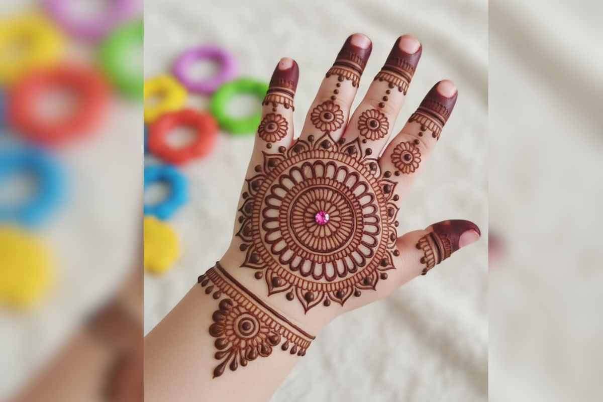 mehdni desigen 