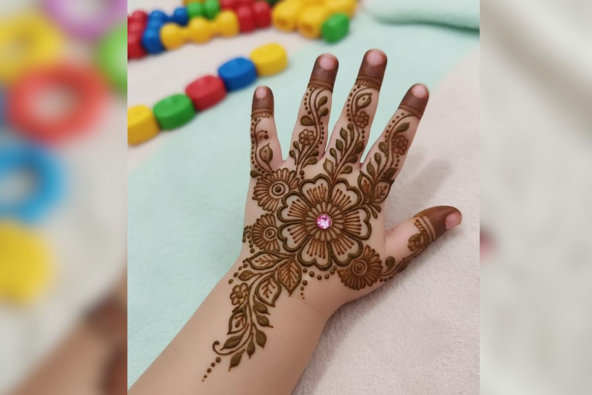 mehdni desigen 