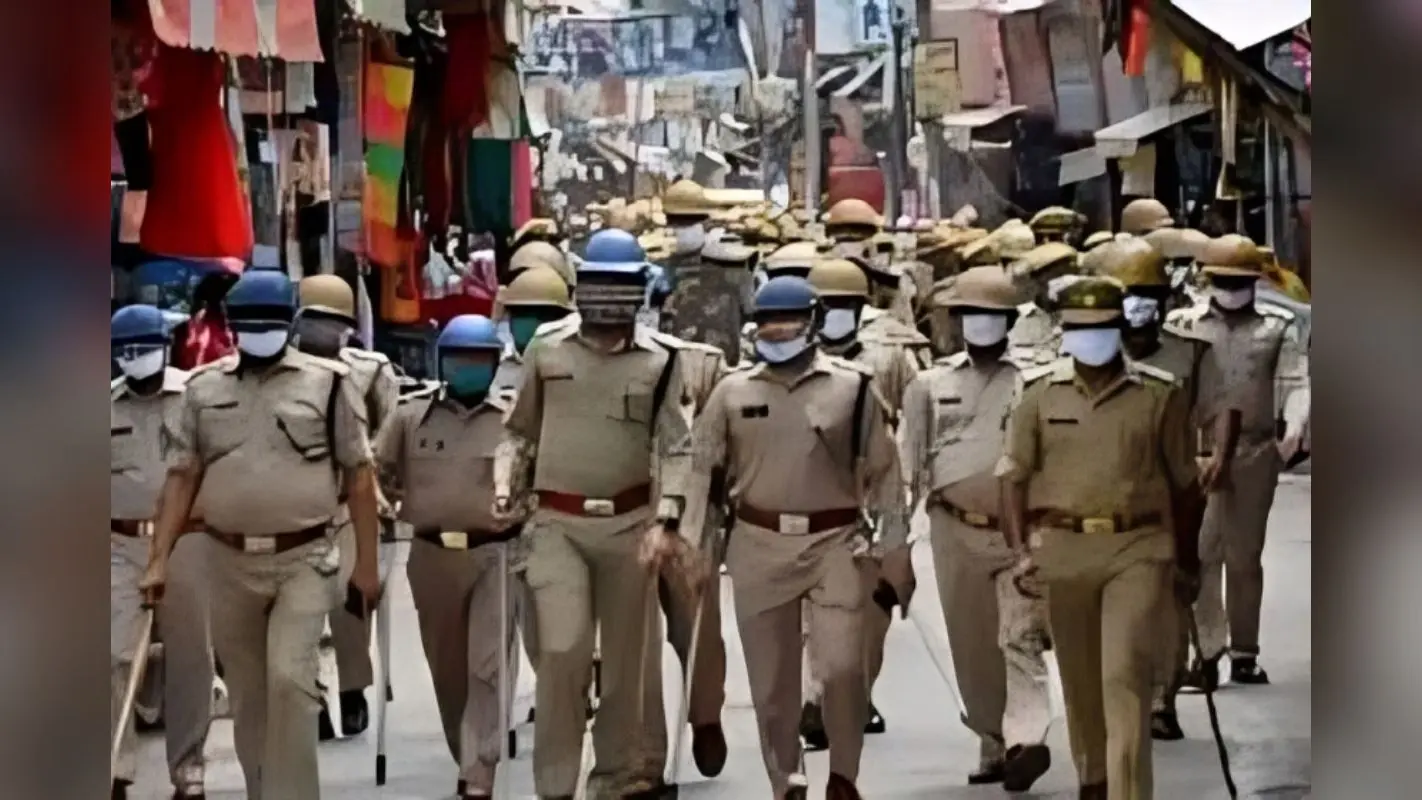 Bihar News: दुर्गापूजा पर बिहार में 16 हजार प्रतिमाएं स्थापित, सुरक्षा के लिए 54 कंपनी अतिरिक्त बलों की तैनाती
