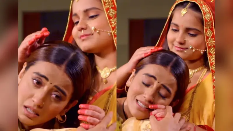 Akshara Singh Viral Video: नवरात्रि पर अक्षरा सिंह ने गाया ‘भोली-सी मैया’, फैंस बोले- दिव्य रूप में नजर आईं एक्ट्रेस