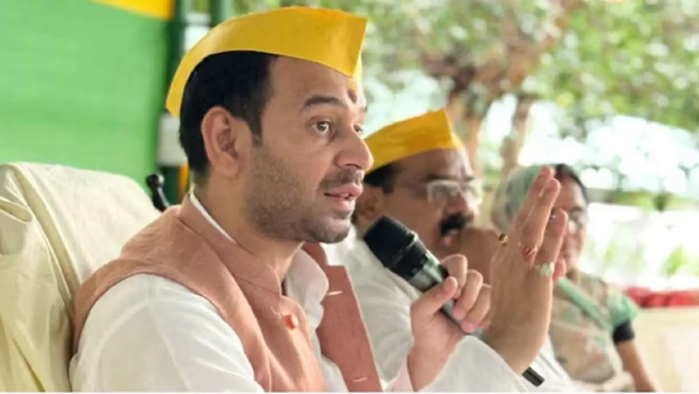Bihar News: टॉपर्स घोटाले के आरोपी बच्चा राय AIMIM में शामिल, औवेसी बिहार की इस सीट से लड़ायेंगे चुनाव