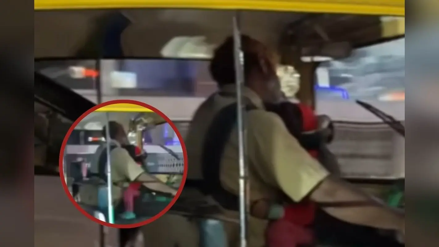 Viral Video : पापा की जान होती है बेटी, मासूम को पेट से चिपकाया और चलाने निकला ऑटो
