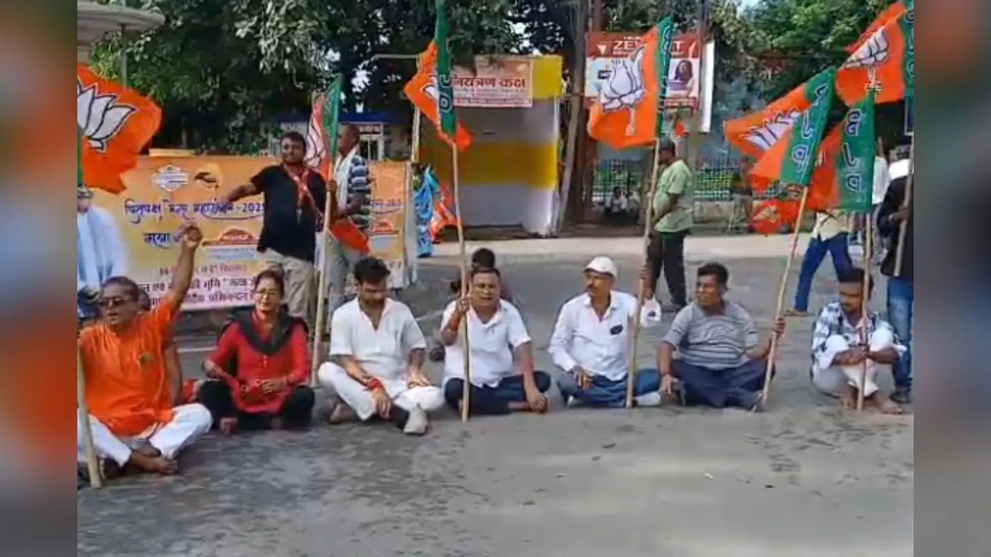 गयाजी में भी दिखा बंद का असर, दुकानें व चौक चौराहा बंद