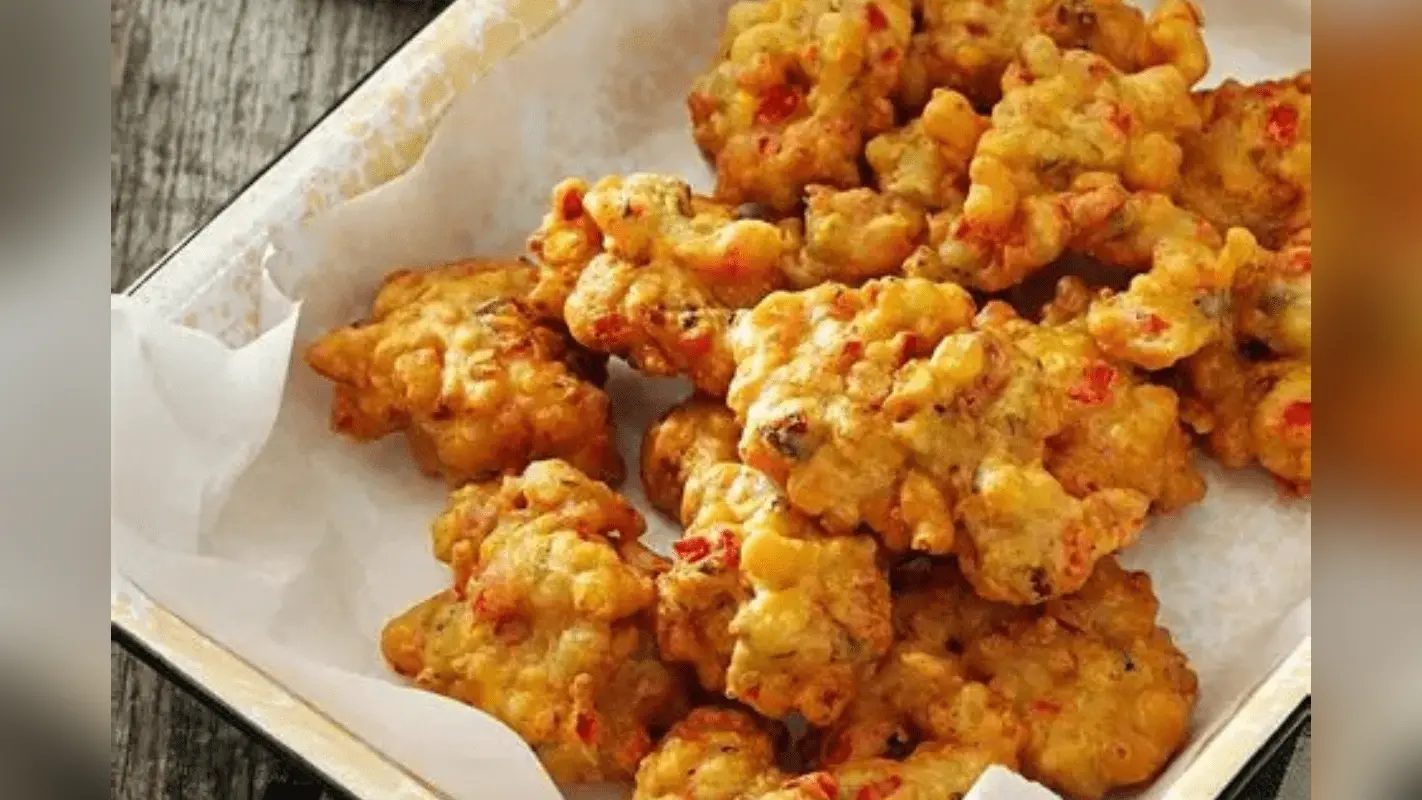 Monsoon Special Crispy Pakoda: बारिश में गरमा-गरम क्रिस्पी कॉर्न पकोड़े, मिनटों में तैयार टेस्टी स्नैक्स