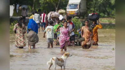 Delhi Flood Video : डूबती दिल्ली! वीडियो देखकर डर जाएंगे आप भी