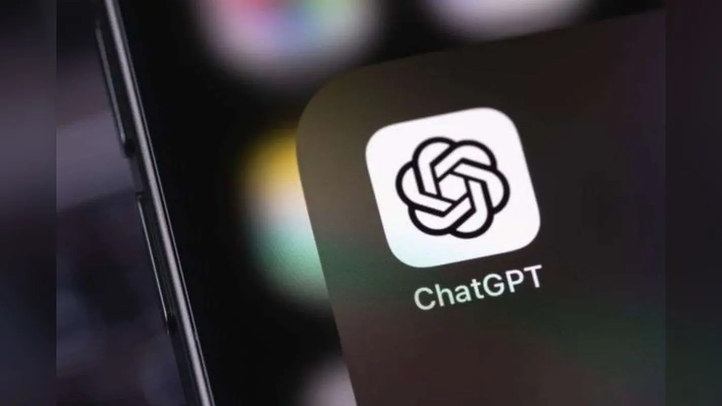 ChatGPT से पूछे ये सवाल आपको भारत में कानूनी मुसीबत में डाल सकते हैं