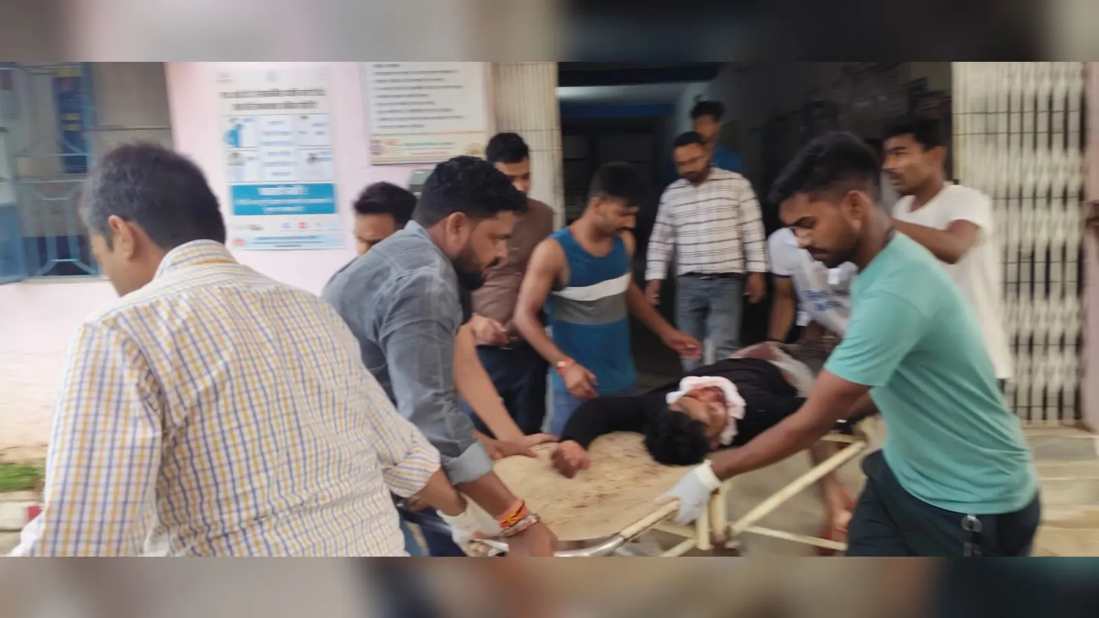 Giridih News: दो महिलाओं की हत्या के आरोपी ने गावां थाना के कॉन्फ्रेंस रूम में की आत्महत्या