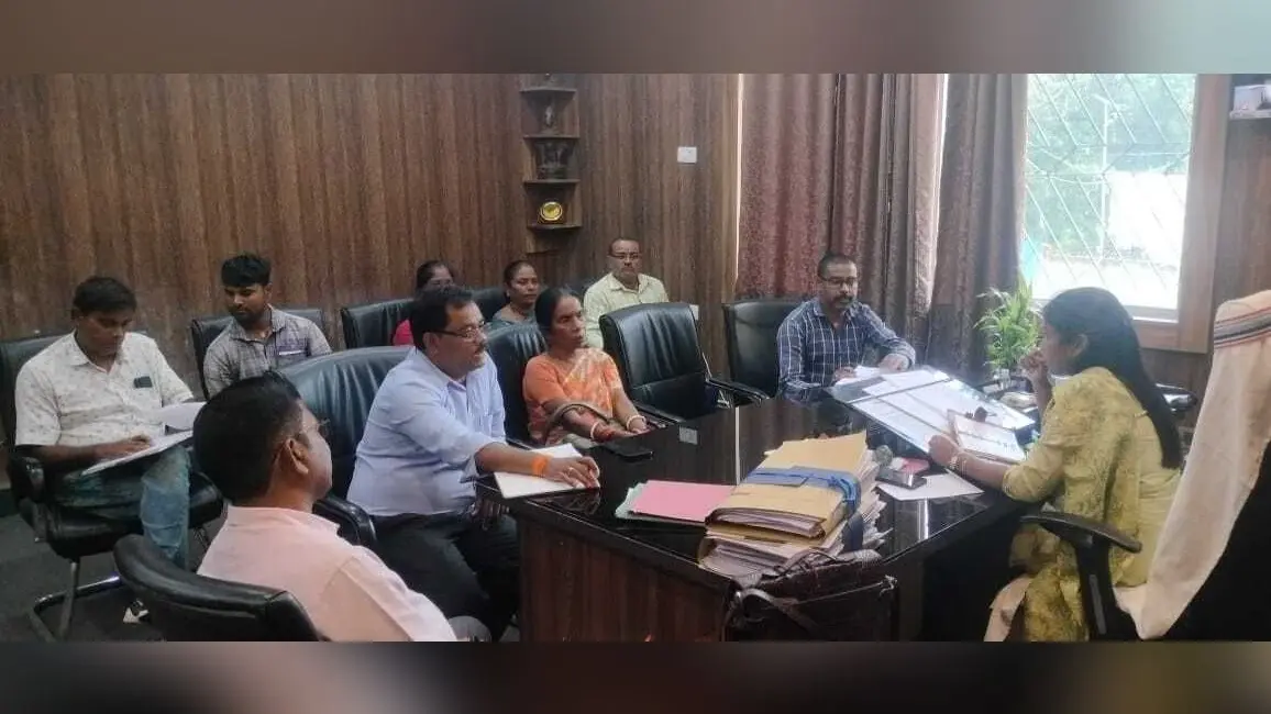 मेनू के अनुरूप पौष्टिक भोजन दें : बीडीओ