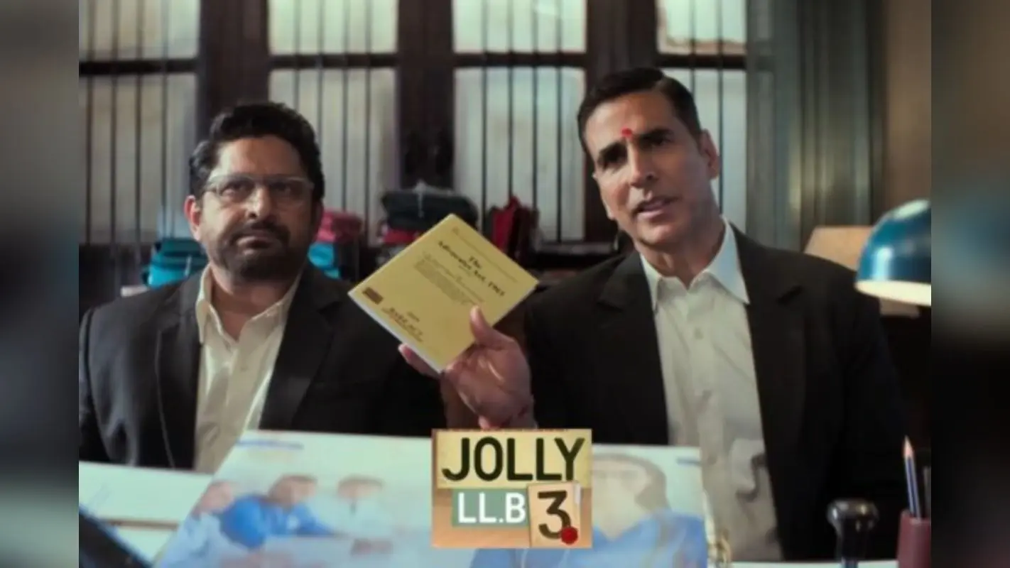 Jolly LLB 3 First Review: अक्षय-अरशद की फिल्म का फर्स्ट रिव्यू आया सामने, टिकट बुक करने से पहले जानें पास या फेल
