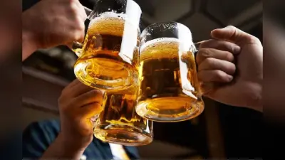 New Liquor Policy: झारखंड में आज से महंगा हुआ देसी शराब और बीयर, जानिए कीमत में कितनी हुई बढ़ोतरी