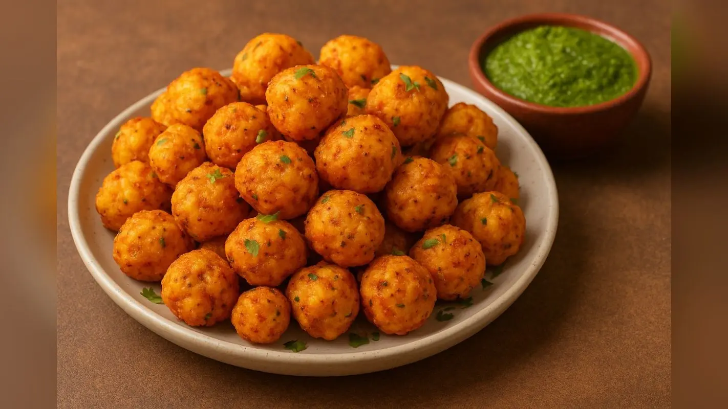 Makhana Pakoda Recipe: त्यौहार का सीजन हो या शाम का स्नैक्स, ट्राई करें ये क्रिस्पी मखाना पकौड़ा