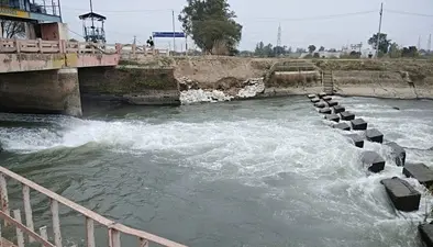 Delhi Govt: मुनक नहर पर बनेगा दिव्य छठ घाट
