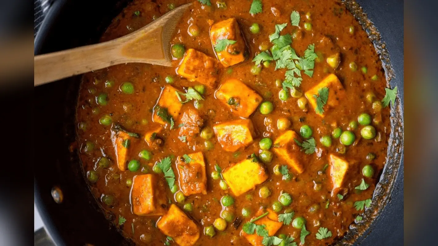 Navratri Matar Paneer Recipe: बिना लहसुन प्याज के बनाएं मटर पनीर की स्वादिष्ट सब्जी, व्रत में भी पाएं स्वाद का तड़का