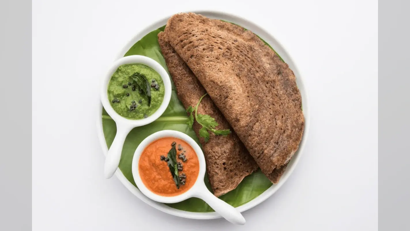 Navratri Special Food: नवरात्रि व्रत में ट्राई करें कुरकुरा और स्वादिष्ट कुट्टू डोसा, झटपट बन जाएगा ये फलाहारी डिश