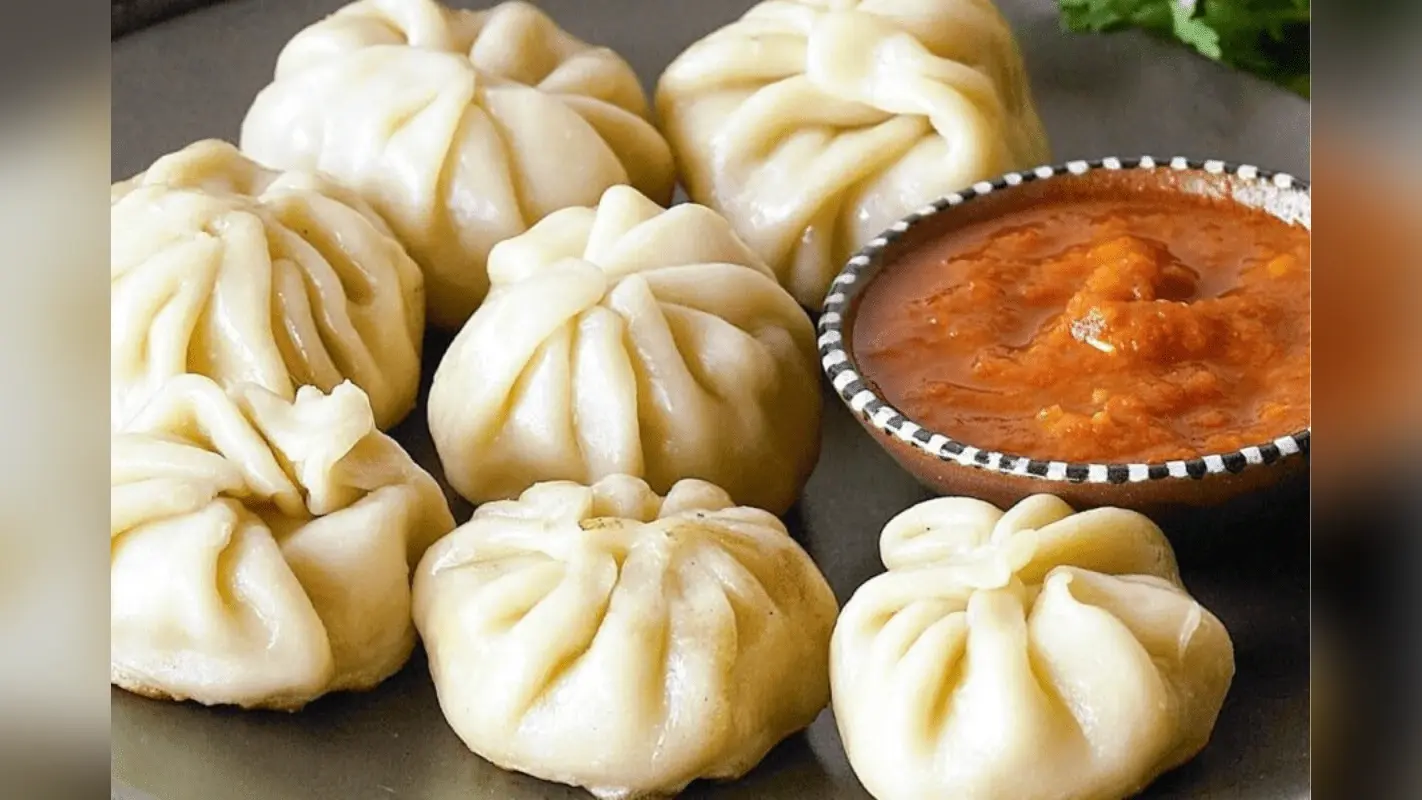 Nepal Famous Foods: नेपाल के ये 5 फेमस फूड्स, जिन्हें खाकर हर कोई हो जाता है दीवाना