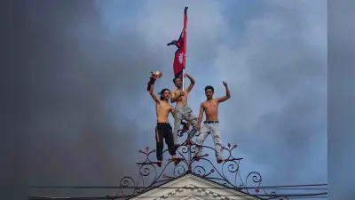 Nepal Protests : नेपाल की जेल से भागे कैदी आ रहे हैं भारत, 35 कैदियों को SSB ने पकड़ा