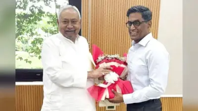 मुख्यमंत्री नीतीश से मिले नए मुख्य सचिव प्रत्यय अमृत, सीएम ने दी शुभकामनाएं