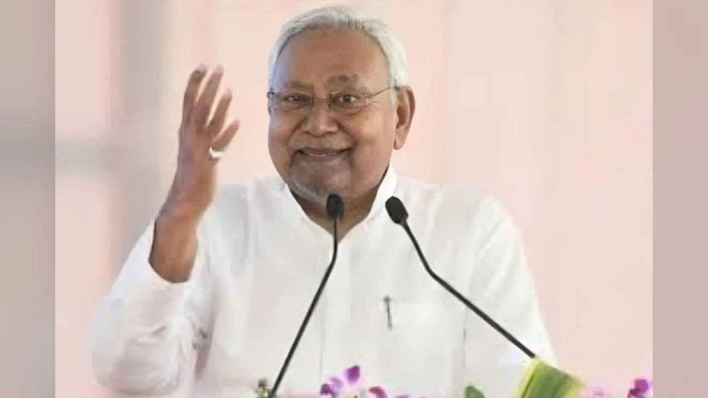 CM Nitish Gift: CM नीतीश ने 1.13 करोड़ लाभार्थियों को भेजी पेंशन राशि, हर माह मिलेंगे अब इतने रुपये