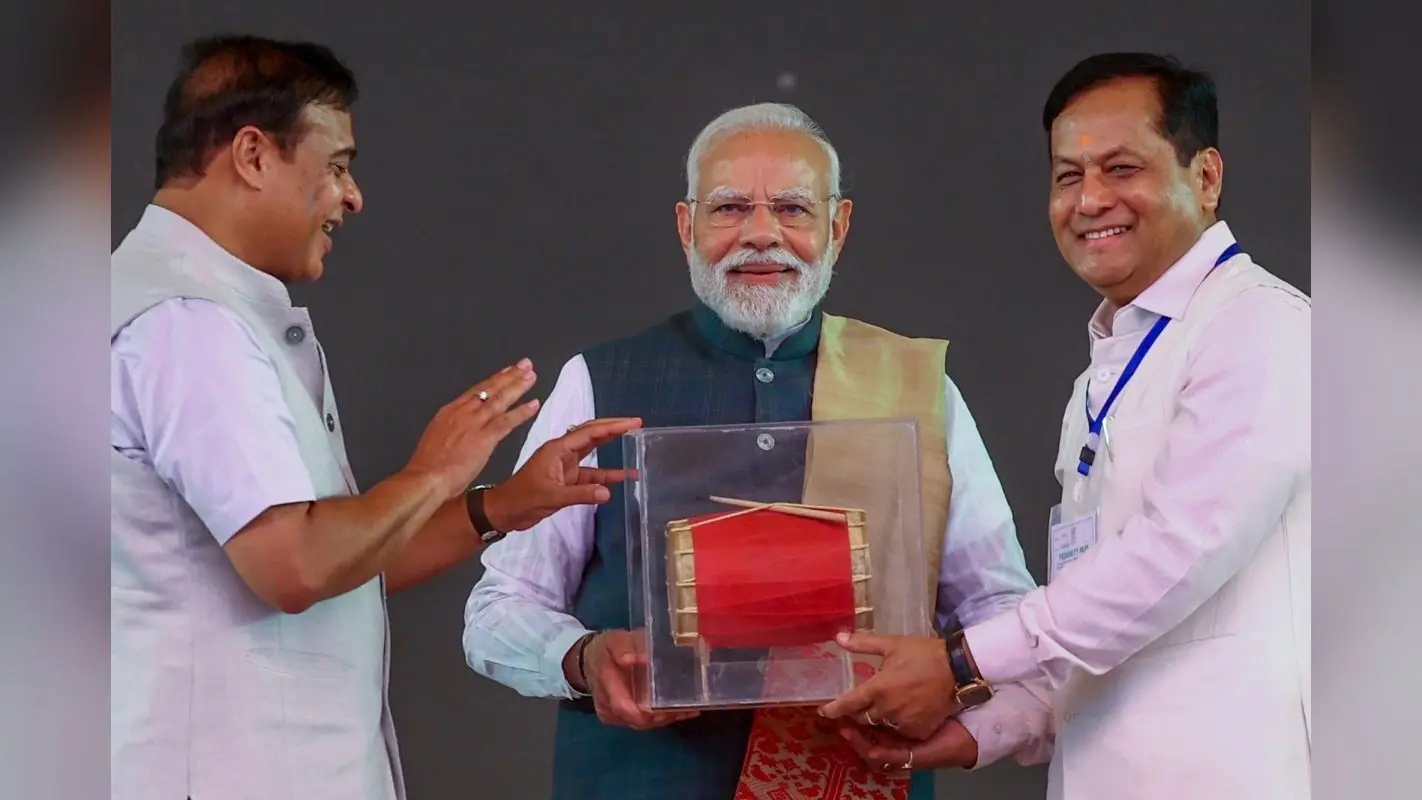 PM Modi Assam Visit: पीएम मोदी ने बांस से इथेनॉल तैयार करने वाले प्लांट का किया उद्घाटन, 50000 से अधिक लोगों को होगा लाभ