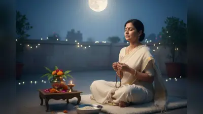 Sharad Purnima 2025: शरद पूर्णिमा की रात इन मंत्रो से करें मां लक्ष्मी की आराधना, मिलेगी विशेष कृपा