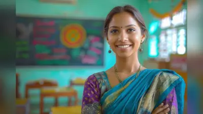 Teachers के सम्मान में पढ़ें दिल छू लेने वाली शायरी, स्कूल-काॅलेज में सुनाई देगी तालियों की गड़गड़ाहट
