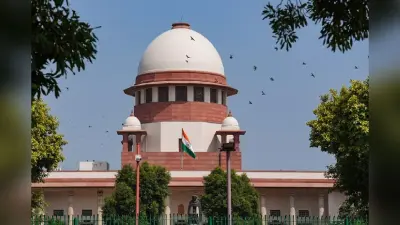 वेदांता के खिलाफ याचिका पर सुप्रीम कोर्ट में सुनवाई टली, जज ने खुद को केस से अलग किया
