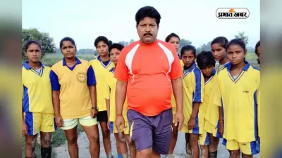 Sports Academy के जरिए गरीब बच्चियों को Football में कर रहे ट्रेन, लोगों ने कहा भला बुरा पर नहीं मानी हार