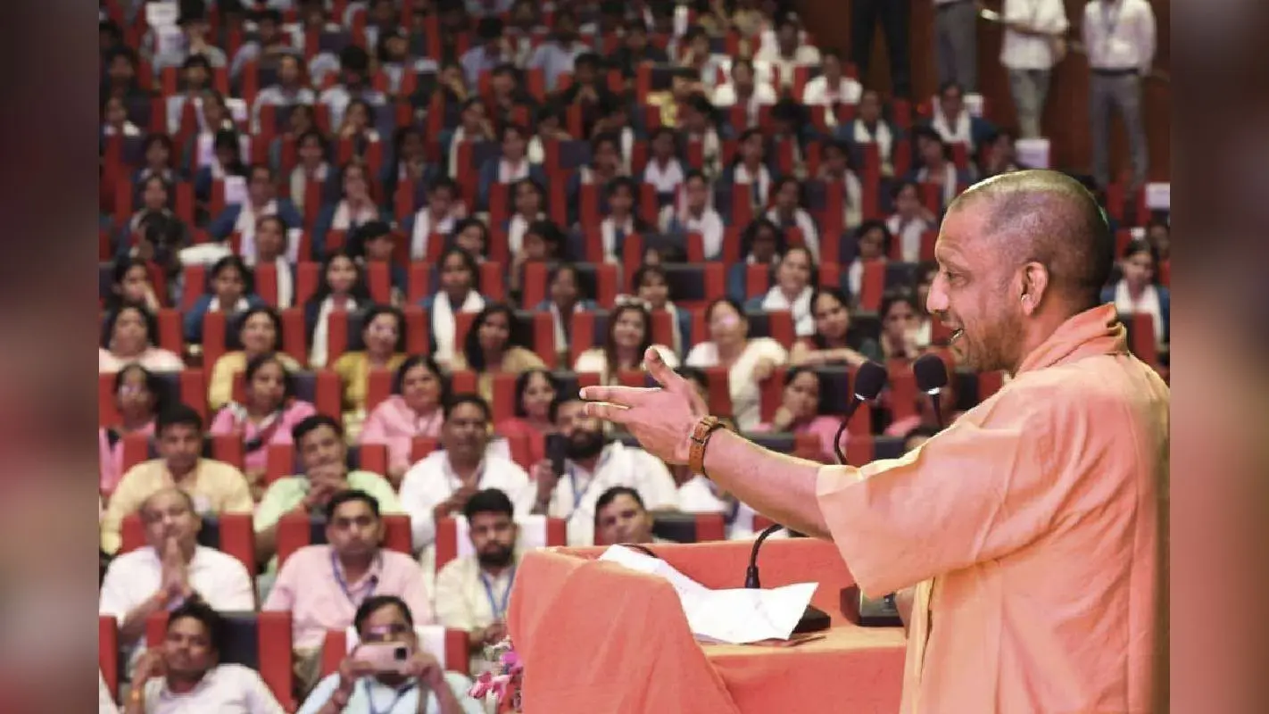 UP News : भारत डिजिटल क्रांति का लीडर, बोले सीएम योगी