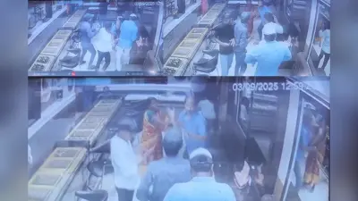 पंकज जैन की बहादुरी को सलाम, पिस्तौल रखकर भी घबरा गए अपराधी, डकैती का Video देख लोग कर रहे तारीफ