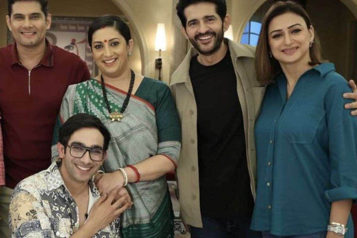 Kyunki Saas Bhi Kabhi Bahu Thi 2 Off Air: शो के बंद होने की अफवाहों पर हितेन तेजवानी ने तोड़ी चुप्पी, कहा- मैं हर दिन शूटिंग नहीं कर रहा