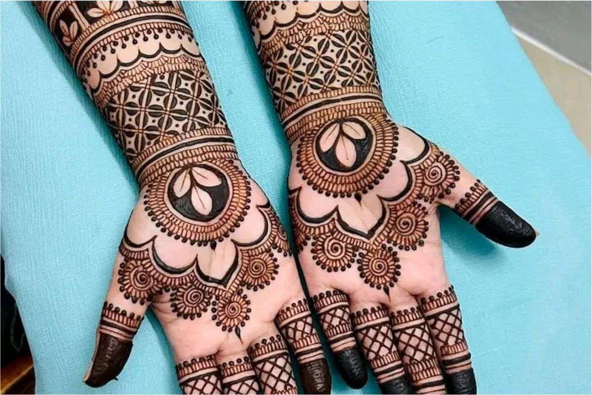 Latest Karwa Chauth Mehndi Designs