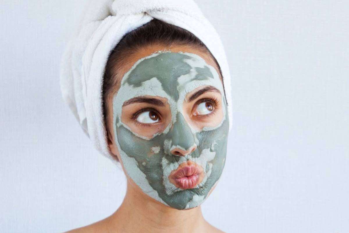 Multani Mitti in Winter: सर्दियों में रोज न लगाएं मुल्तानी मिट्टी, जानें इसके साइड इफेक्ट्स और इस्तेमाल के सही तरीके