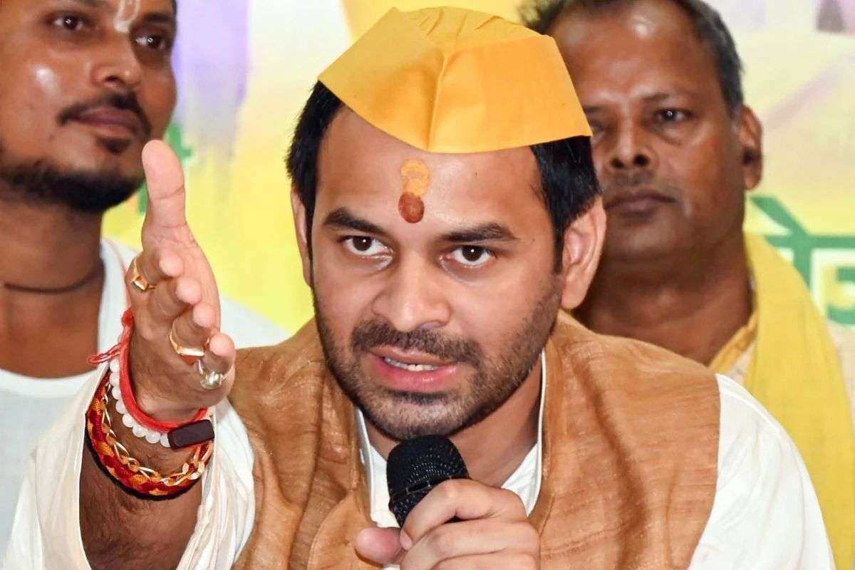 Bihar Chunav 2025 : ‘मुख्यमंत्री कौन बनेगा, ये जनता तय करेगी’, तेज प्रताप का भाई पर हमला